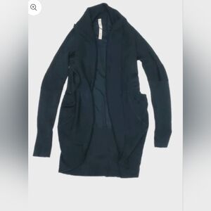 Size 6 - Lululemon Transformation Wrap